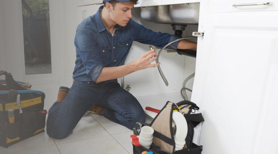 Local water heater installation in Grainfield, KS